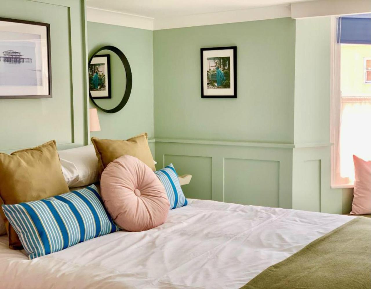 The Willows Brighton Екстер'єр фото