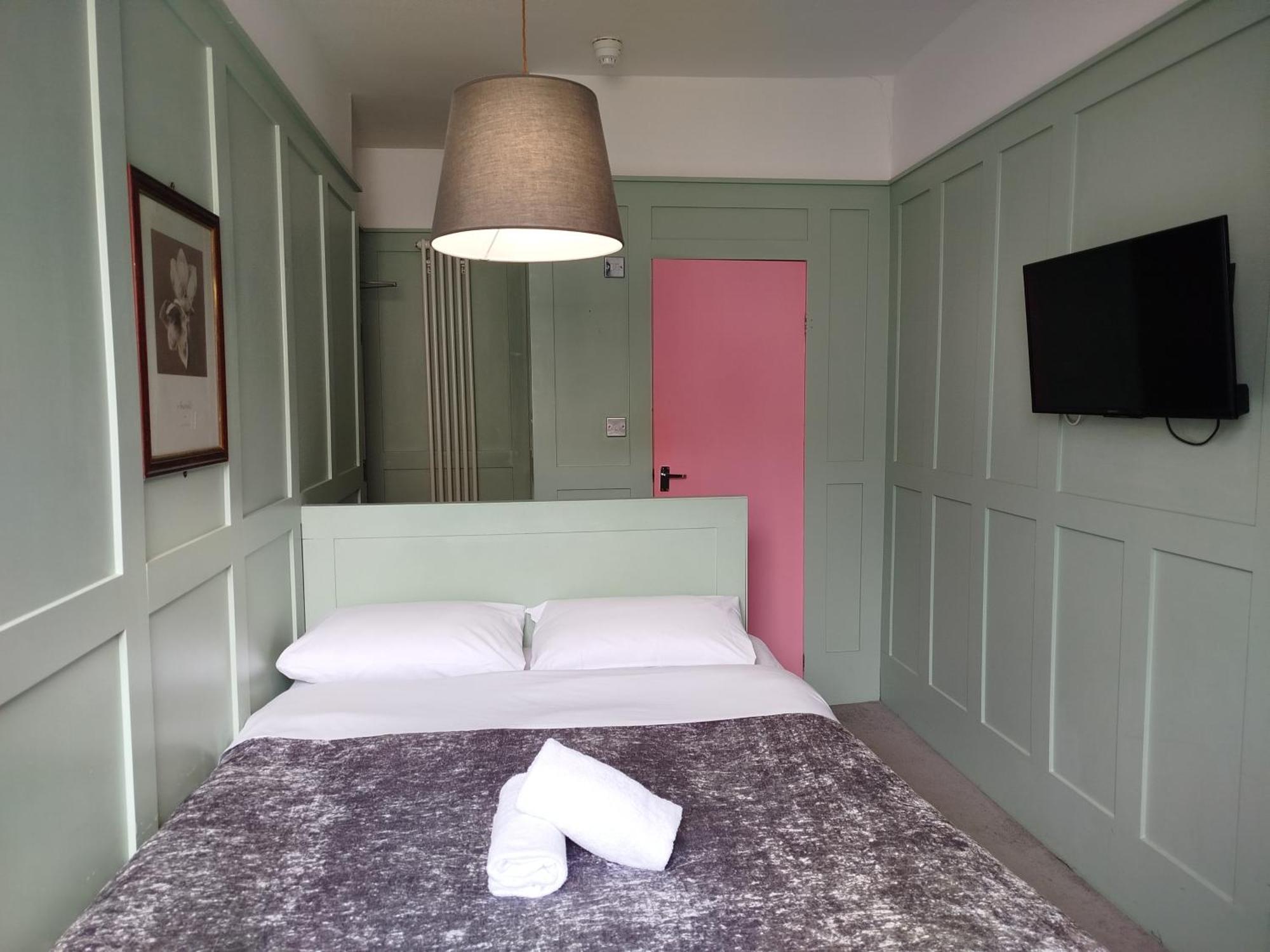 The Willows Brighton Екстер'єр фото