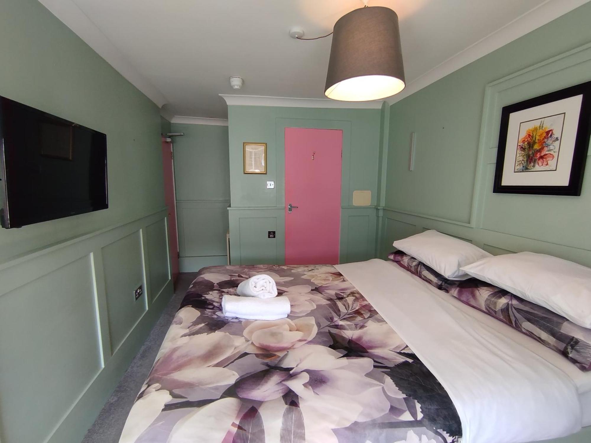 The Willows Brighton Екстер'єр фото