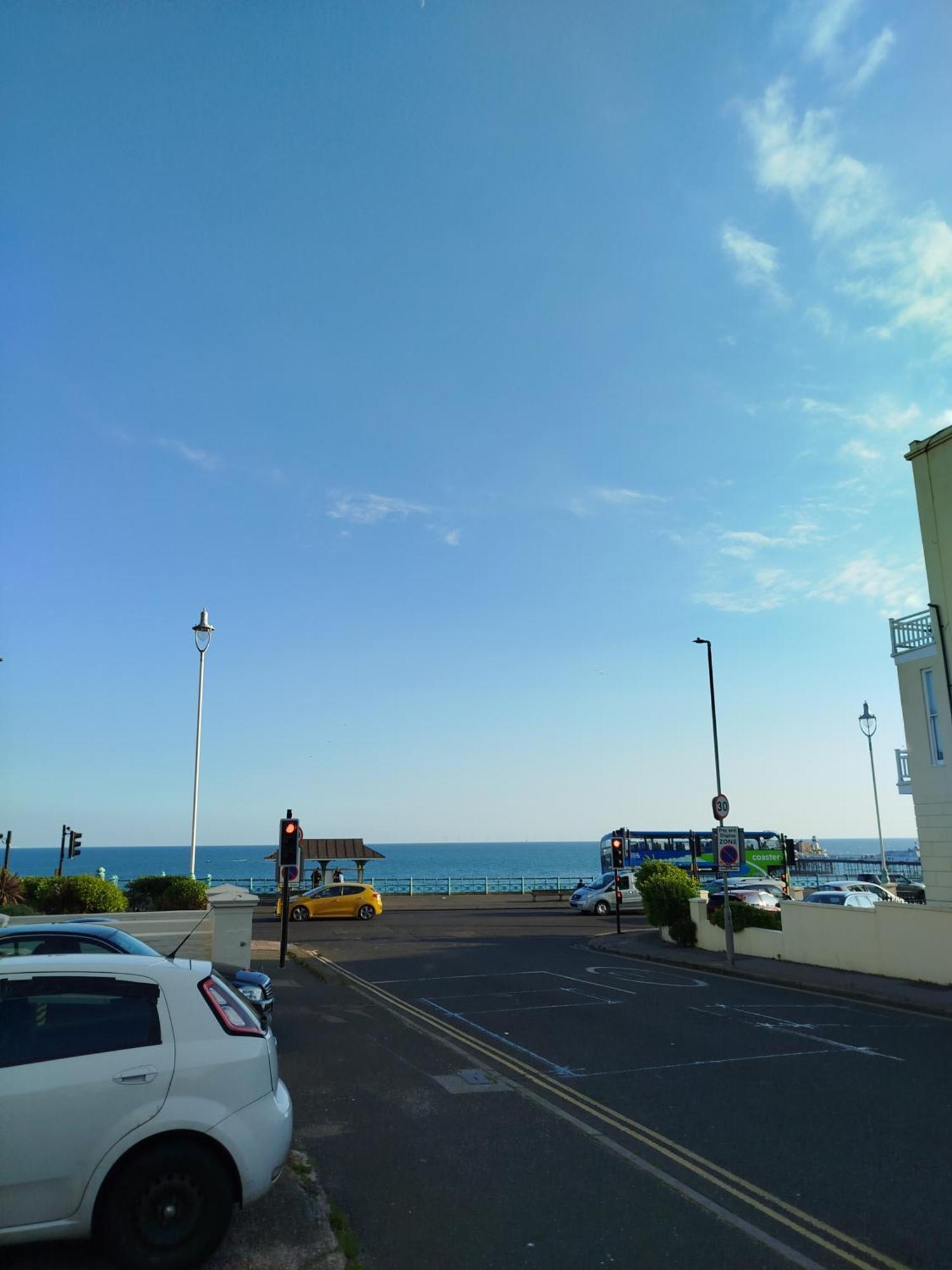 The Willows Brighton Екстер'єр фото