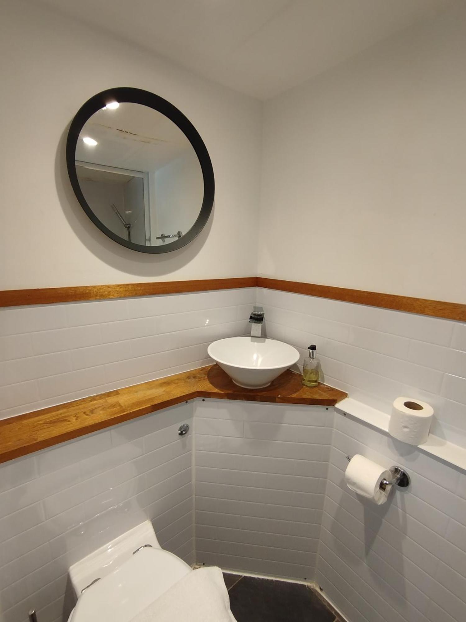 The Willows Brighton Екстер'єр фото