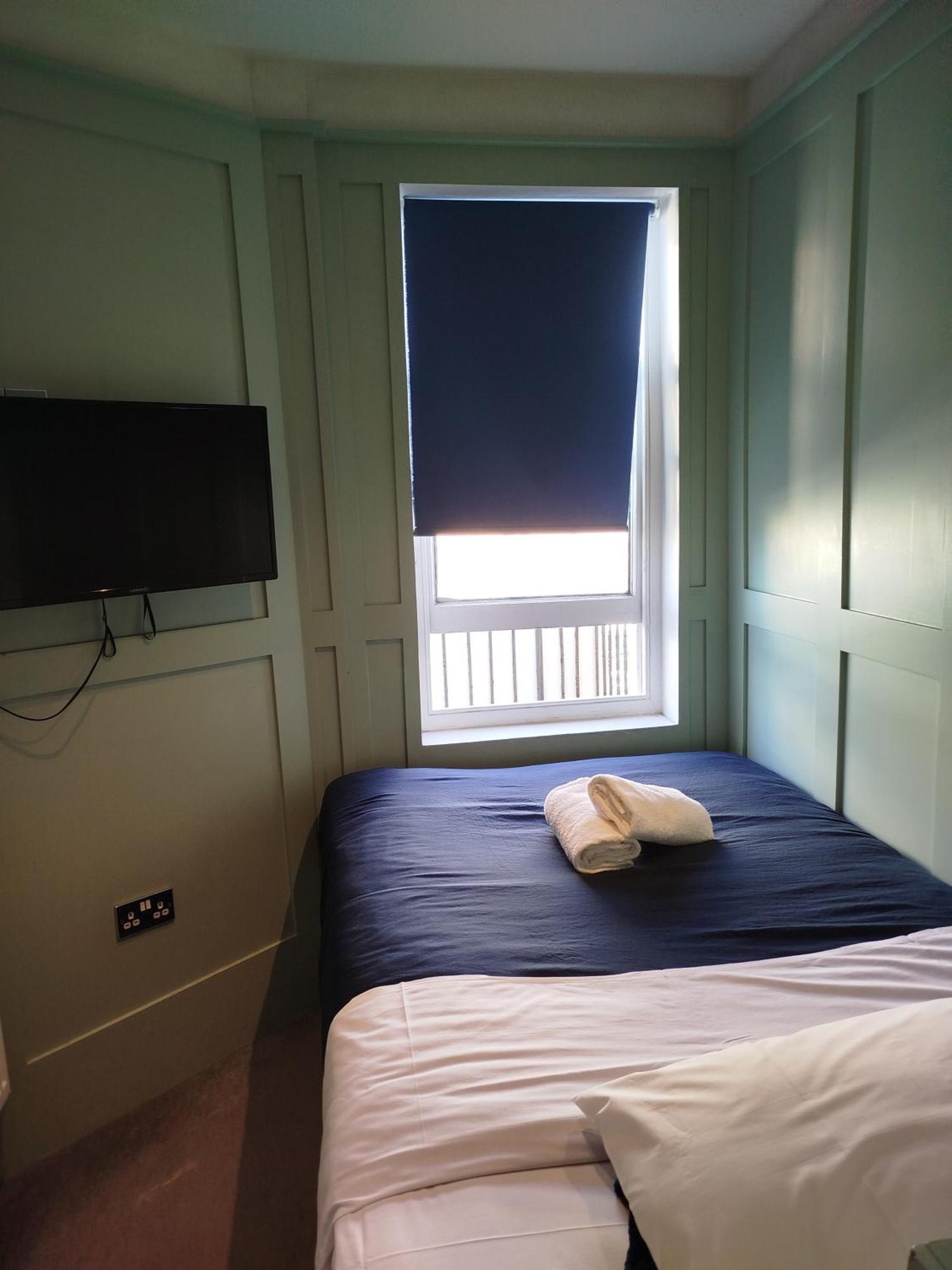 The Willows Brighton Екстер'єр фото