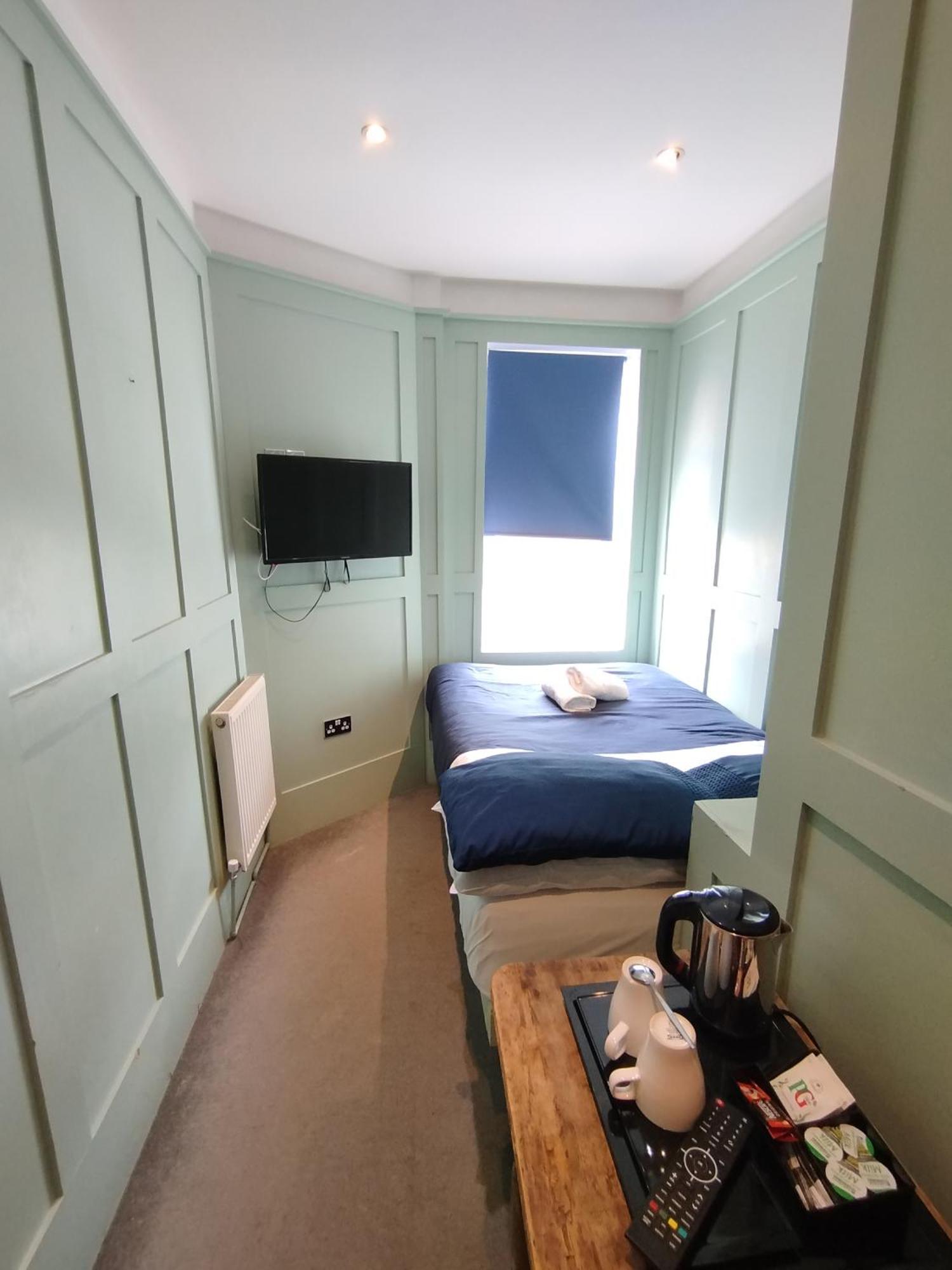 The Willows Brighton Екстер'єр фото